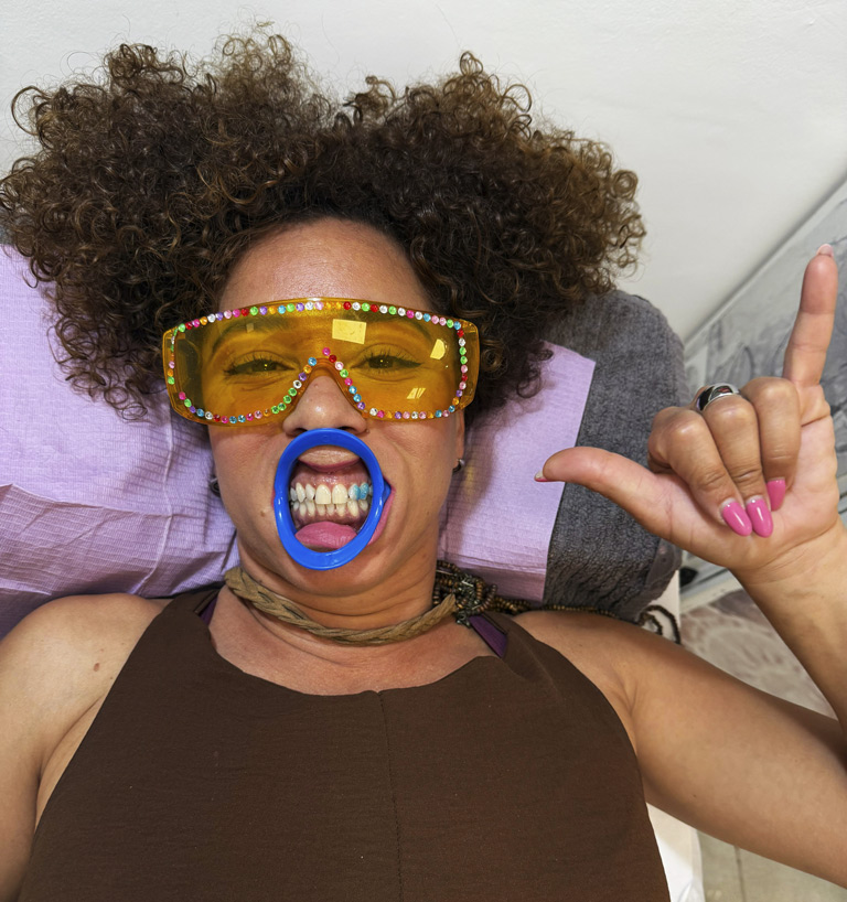 Formación-en-Gemas-Dentales-2025-Online-yen-Málaga-2