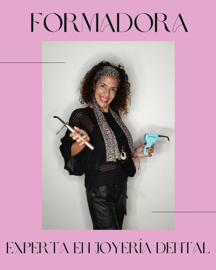 Sabri Aguilar - Formadora Experta en Estética Dental Online y Presencial